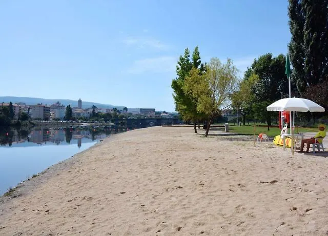 Casa De Ferias Mariceu Tatil Evi *